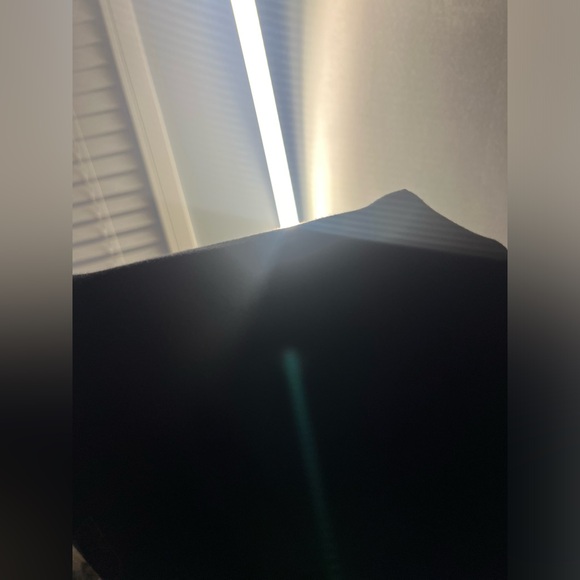 Pair of Black and pair of white thigh saving bike shorts - Picture 3 of 7